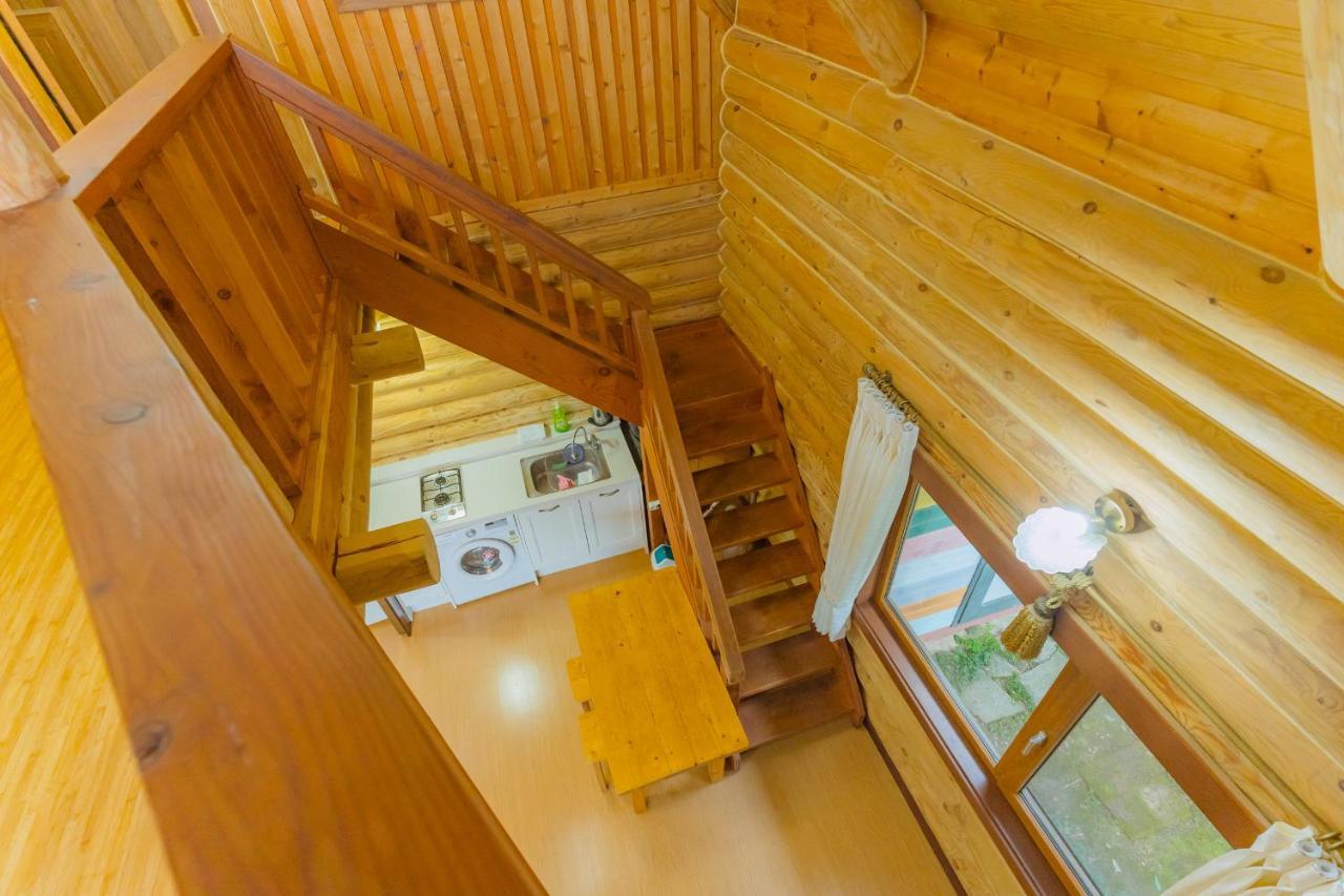 סאוגוויפו Jungmun Log Pension & Resort מראה חיצוני תמונה